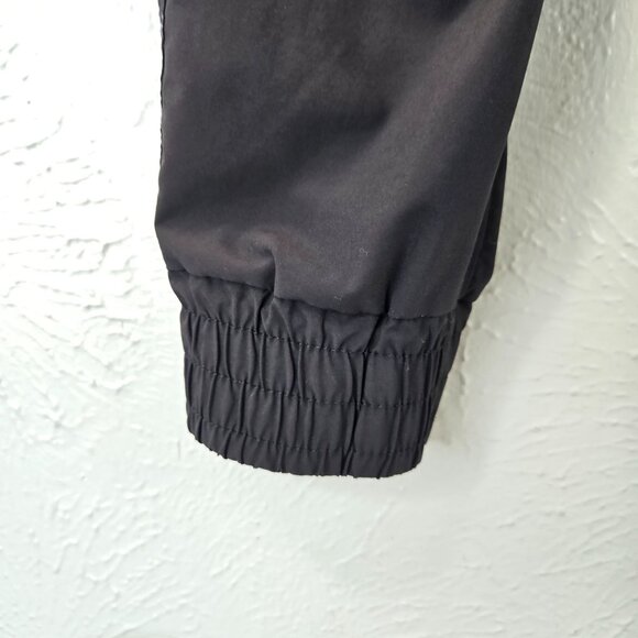 Fabletics Jogger Medium Black Lightweight Athletic Workout Pull On Track Pants - Picture 11 of 14